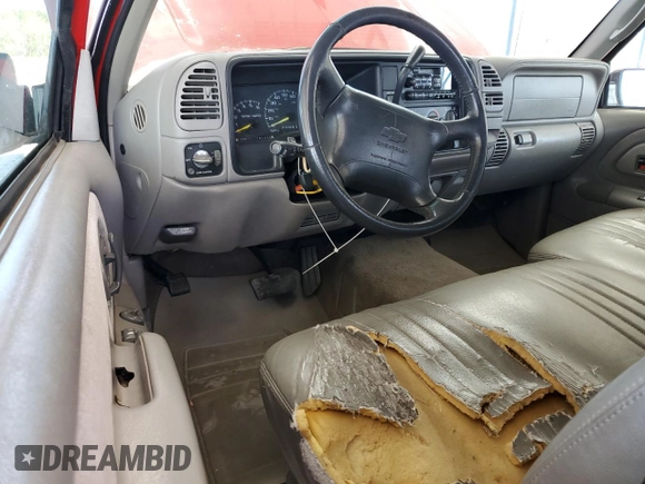 1997 Chevrolet Silverado 1500 with VIN 1GCEK19R1VE137711, listed as a Copart auction lot 50542465 with 297,338 mi miles and Salvage Title. Bid and sale history available at DreamBid. Image 8.