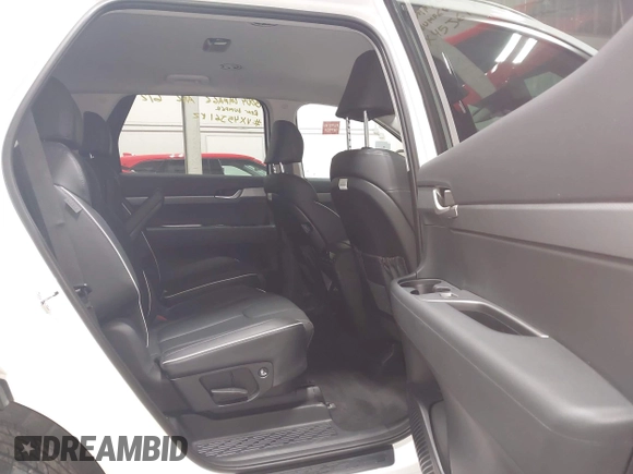 2025 Hyundai Palisade SEL z VIN KM8R2DGE7SU929300, wystawiony jako IAAI lot #42500305 z przebiegiem 1 842 mil mil oraz . Historia ofert i sprzedaży dostępna na DreamBid. Obrazek 8.