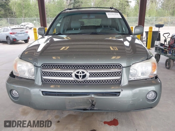 2007 Toyota Highlander z VIN JTEGW21A870018994, wystawiony jako IAAI lot #42141264 z przebiegiem 226 076 mil mil oraz . Historia ofert i sprzedaży dostępna na DreamBid. Obrazek 12.
