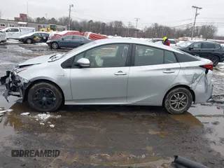 2019 Toyota Prius LE with VIN JTDL9RFU4K3008931, listed as a IAAI auction lot 41548356 with 94,176 mi miles and . Bid and sale history available at DreamBid. Image 13.