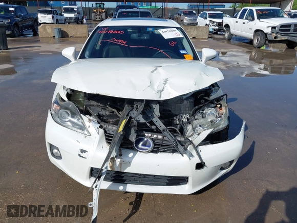 2013 Lexus CT 200h with VIN JTHKD5BH8D2164389, listed as a IAAI auction lot 42078280 with 141,300 mi miles and . Bid and sale history available at DreamBid. Image 12.