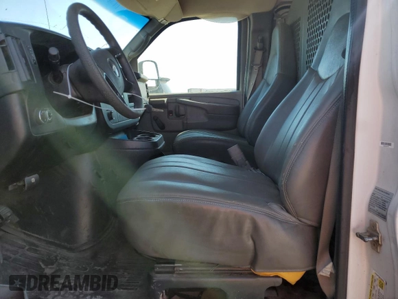 2008 Chevrolet Express Cargo Van with VIN 1GCGG25C981153233, listed as a Copart auction lot 75622054 with 242,920 mi miles and Salvage Title. Bid and sale history available at carsss.com. Image 7.