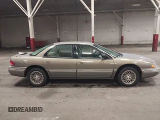 1994 Chrysler Concorde z VIN 2C3EL56F1RH246123, wystawiony jako IAAI lot #41845747 z przebiegiem 121 523 mil mil oraz . Historia ofert i sprzedaży dostępna na DreamBid. Obrazek 14.