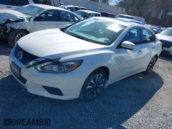 2018 Nissan Altima 2.5 SR with VIN 1N4AL3AP8JC188779, listed as a IAAI auction lot 41735197 with 41,229 mi miles. Bid and sale history available at carsss.com. Image 17.