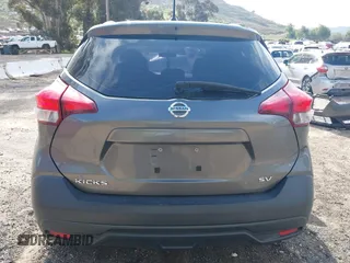 2019 Nissan Kicks SR with VIN 3N1CP5CU9KL483310, listed as a IAAI auction lot 41885087 with 128,055 mi miles. Bid and sale history available at carsss.com. Image 17.