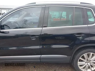 2012 Volkswagen Tiguan SE z VIN WVGBV7AX0CW558863, wystawiony jako IAAI lot #42285870 z przebiegiem 158 521 mil mil oraz . Historia ofert i sprzedaży dostępna na DreamBid. Obrazek 14.