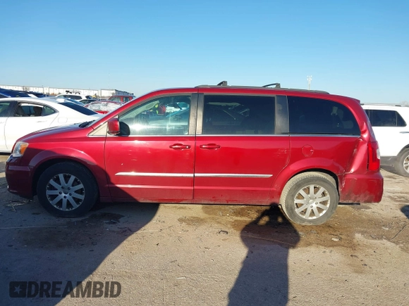2014 Chrysler Town & Country Touring with VIN 2C4RC1BGXER126894, listed as a IAAI auction lot 41759567 with 150,994 mi miles. Bid and sale history available at carsss.com. Image 14.