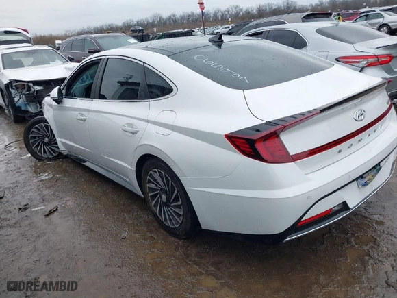 2023 Hyundai Sonata Hybrid Limited with VIN KMHL54JJ3PA065907, listed as a IAAI auction lot 41491036 with 49,943 mi miles. Bid and sale history available at carsss.com. Image 3.