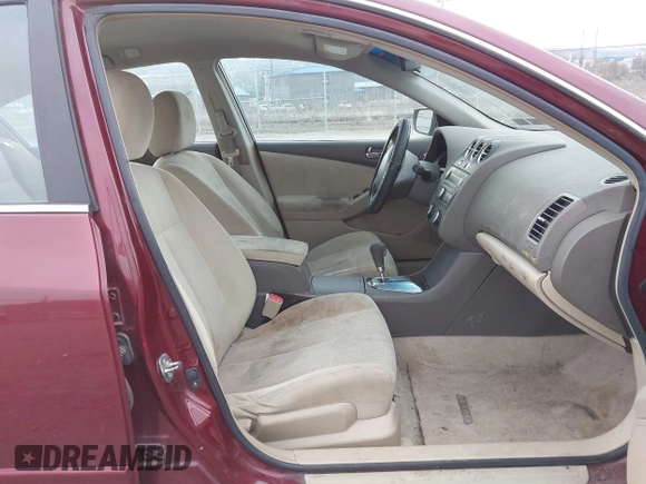 2011 Nissan Altima 2.5 S with VIN 1N4AL2AP2BN443345, listed as a IAAI auction lot 41895400 with 106,233 mi miles. Bid and sale history available at carsss.com. Image 5.