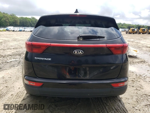 2017 Kia Sportage LX z VIN KNDPMCAC8H7083502, wystawiony jako Copart lot #58494505 z przebiegiem 110 325 mil mil oraz Czysty tytuł • Clean title. Historia ofert i sprzedaży dostępna na DreamBid. Obrazek 6.