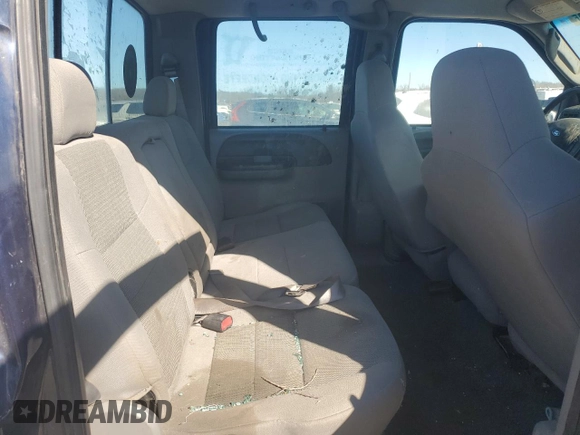 2004 Ford F-350 XL z VIN 1FTSW31P64ED40332, wystawiony jako Copart lot #46868355 z przebiegiem 229 112 mil mil oraz Szkoda całkowita • Salvage title. Historia ofert i sprzedaży dostępna na DreamBid. Obrazek 10.