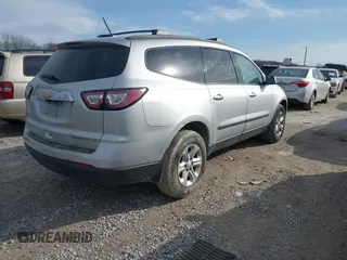 2013 Chevrolet Traverse LS with VIN 1GNKRFEDXDJ268221, listed as a IAAI auction lot 41722075 with 142,993 mi miles. Bid and sale history available at carsss.com. Image 4.