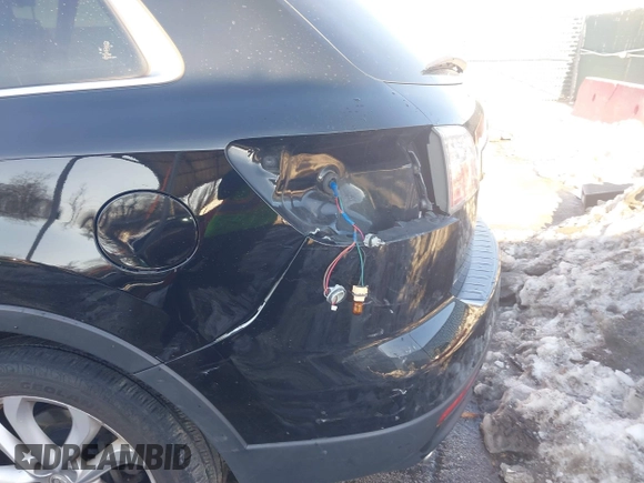 2011 Mazda CX-9 Grand Touring with VIN JM3TB3DV0B0304454, listed as a IAAI auction lot 41331484 with 221,985 mi miles. Bid and sale history available at carsss.com. Image 18.