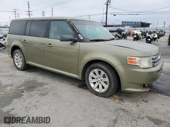 2012 Ford Flex SE with VIN 2FMGK5BC5CBD00516, listed as a Copart auction lot 50812705 with 68,118 mi miles and Clean Title. Bid and sale history available at carsss.com. Image 4.