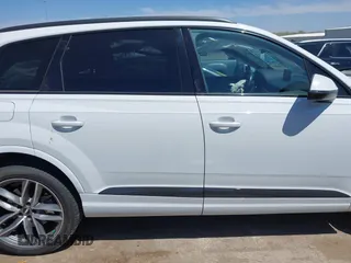 2018 Audi Q7 Prestige with VIN WA1VAAF74JD036128, listed as a IAAI auction lot 42038586 with 96,167 mi miles and . Bid and sale history available at DreamBid. Image 13.