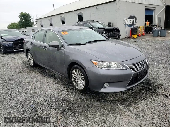 2014 Lexus ES 330 with VIN JTHBK1GG0E2126221, listed as a Copart auction lot 61949975 with 196,574 mi miles and Salvage title. Bid and sale history available at DreamBid. Image 14.