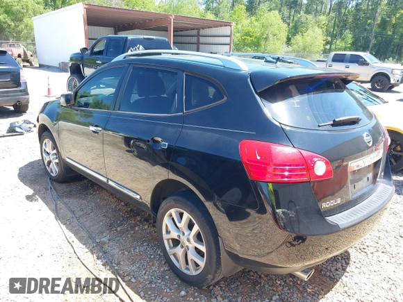 2012 Nissan Rogue S with VIN JN8AS5MTXCW256877, listed as a IAAI auction lot 42002637 with 241,611 mi miles. Bid and sale history available at carsss.com. Image 6.
