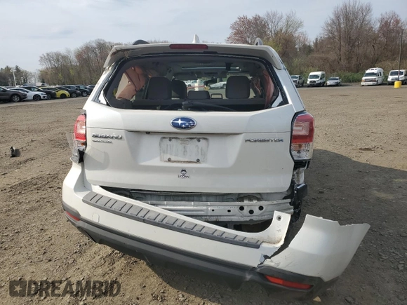 2018 Subaru Forester Premium with VIN JF2SJAGC8JH611622, listed as a Copart auction lot 54200635 with 94,223 mi miles and Salvage Title. Bid and sale history available at DreamBid. Image 6.