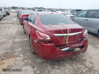 2013 Nissan Altima 2.5 S with VIN 1N4AL3AP5DC249168, listed as a IAAI auction lot 41442991 with 144,013 mi miles. Bid and sale history available at carsss.com. Image 3.