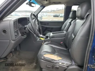 2003 Chevrolet Silverado SS z VIN 2GCEK19N531375363, wystawiony jako Copart lot #47008175 z przebiegiem 189 330 mil mil oraz Nie do naprawy • Non repairable. Historia ofert i sprzedaży dostępna na DreamBid. Obrazek 7.