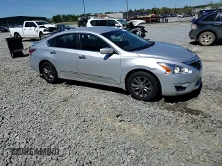2015 Nissan Altima S with VIN 1N4AL3AP0FC599052, listed as a Copart auction lot 49732265 with 97,546 mi miles and Salvage Title. Bid and sale history available at DreamBid. Image 13.