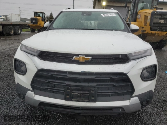 2021 Chevrolet TrailBlazer LT with VIN KL79MRSL5MB133920, listed as a Copart auction lot 45264704 with 52,720 mi miles and . Bid and sale history available at DreamBid. Image 5.