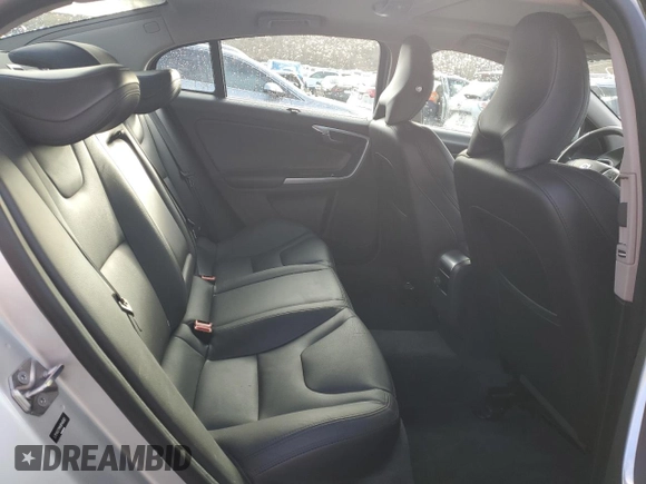 2017 Volvo S60 Inscription Platinum with VIN LYV402TM4HB148565, listed as a Copart auction lot 81338933 with 17,057 mi miles. Bid and sale history available at carsss.com. Image 10.
