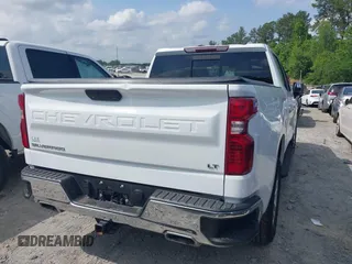 2021 Chevrolet Silverado 1500 LT z VIN 1GCUYDED4MZ240179, wystawiony jako IAAI lot #42151611 z przebiegiem 122 521 mil mil oraz . Historia ofert i sprzedaży dostępna na DreamBid. Obrazek 4.