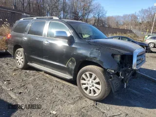 2010 Toyota Sequoia Platinum with VIN 5TDDY5G16AS039566, listed as a Copart auction lot 81810114 with 255,335 mi miles and Salvage Title. Bid and sale history available at carsss.com. Image 4.