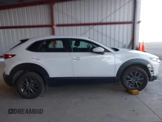 2021 Mazda CX-30 2.5 S with VIN 3MVDMAAL1MM226425, listed as a IAAI auction lot 41545026 with 81,564 mi miles. Bid and sale history available at carsss.com. Image 13.