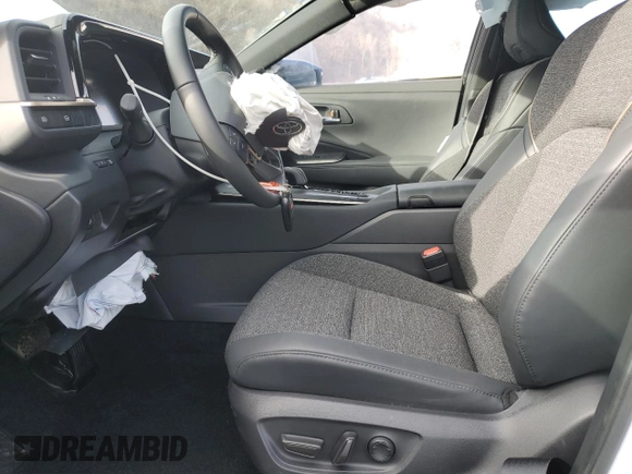 2023 Toyota Crown XLE с VIN JTDAAAAF8P3015980, выставлен на аукционе Copart как лот 47596235 с пробегом 6 787 миль миль и Списание • Salvage title. История ставок и продаж доступна на DreamBid. Изображение 7.