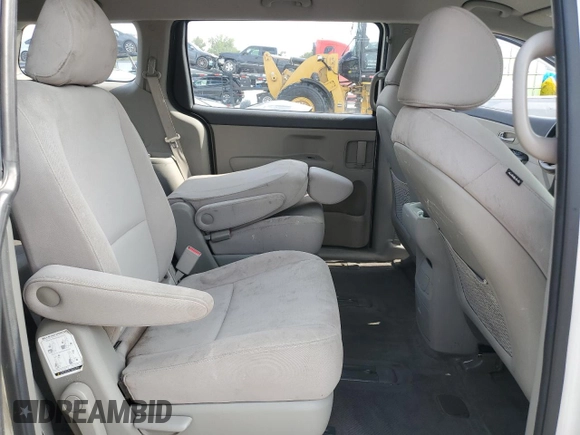 2015 Kia Sedona L with VIN KNDMA5C11F6050847, listed as a Copart auction lot 72452674 with 258,364 mi miles and Salvage Title. Bid and sale history available at DreamBid. Image 11.