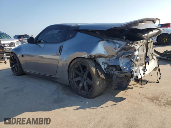 2017 Nissan 370Z z VIN JN1AZ4EH1HM950035, wystawiony jako Copart lot #70534664 z przebiegiem 63 667 mil mil oraz Szkoda całkowita • Salvage title. Historia ofert i sprzedaży dostępna na DreamBid. Obrazek 2.