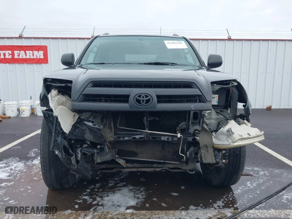 2005 Toyota 4Runner SR5 with VIN JTEBU14R950077268, listed as a IAAI auction lot 41588206 with 188,870 mi miles. Bid and sale history available at carsss.com. Image 13.