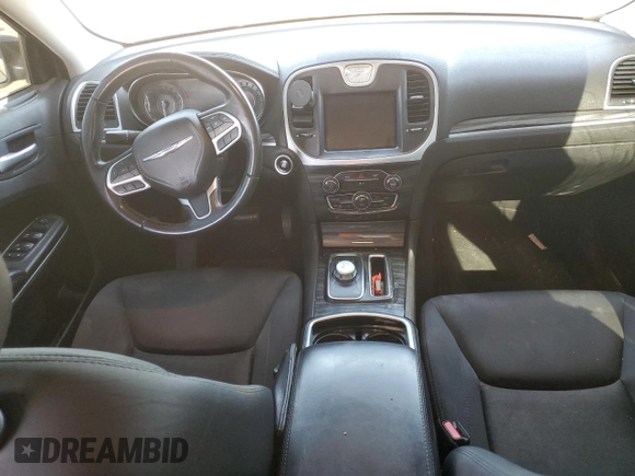 2019 Chrysler 300 Touring with VIN 2C3CCAAG8KH511688, listed as a Copart auction lot 82010164 with 79,630 mi miles and Salvage Title. Bid and sale history available at carsss.com. Image 8.