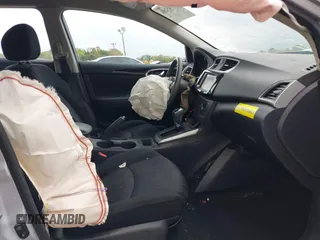 2019 Nissan Sentra S z VIN 3N1AB7AP7KY425276, wystawiony jako IAAI lot #41745256 z przebiegiem 72 306 mil mil oraz . Historia ofert i sprzedaży dostępna na DreamBid. Obrazek 5.