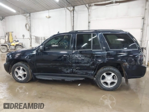 2008 Chevrolet TrailBlazer 3LT with VIN 1GNDT13SX82156467, listed as a IAAI auction lot 42059361 with 214,955 mi miles and . Bid and sale history available at DreamBid. Image 14.