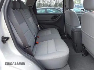 2005 Ford Escape XLT с VIN 1FMYU93125KD27166, выставлен на аукционе IAAI как лот 41892715 с пробегом 59 067 миль миль и . История ставок и продаж доступна на DreamBid. Изображение 8.