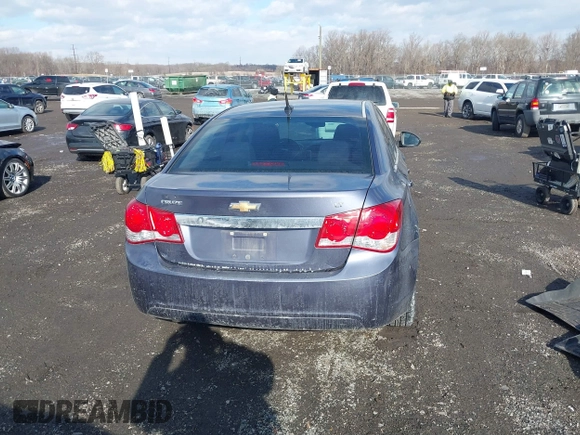 2014 Chevrolet Cruze 1LT with VIN 1G1PC5SB9E7323441, listed as a IAAI auction lot 41400152 with 134,594 mi miles and . Bid and sale history available at DreamBid. Image 16.