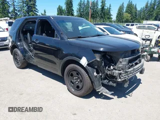 2016 Ford Police Interceptor Utility z VIN 1FM5K8AR7GGA78025, wystawiony jako IAAI lot #42454643 z przebiegiem 118 536 mil mil oraz . Historia ofert i sprzedaży dostępna na DreamBid. Obrazek 1.
