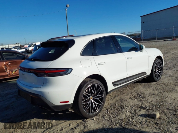 2023 Porsche Macan with VIN WP1AA2A58PLB05187, listed as a IAAI auction lot 41644656 with 32,333 mi miles. Bid and sale history available at carsss.com. Image 4.