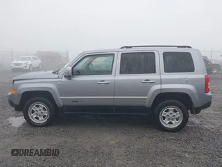 2016 Jeep Patriot Sport with VIN 1C4NJRBB6GD756036, listed as a IAAI auction lot 41910486 with 147,845 mi miles and . Bid and sale history available at carsss.com. Image 14.