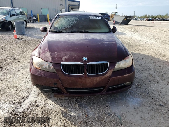 2008 BMW 3 Series 328xi z VIN WBAVC93598K036954, wystawiony jako Copart lot #80918674 z przebiegiem Nie podano mil oraz Nie do naprawy • Non repairable. Historia ofert i sprzedaży dostępna na DreamBid. Obrazek 5.