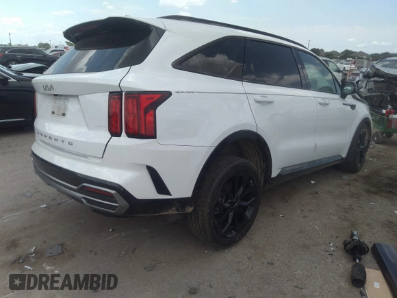2022 Kia Sorento SX Prestige with VIN 5XYRK4LF3NG085989, listed as a IAAI auction lot 42335772 with 76,933 mi miles and . Bid and sale history available at DreamBid. Image 4.