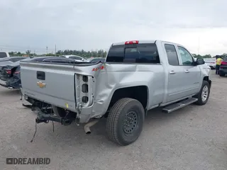 2017 Chevrolet Silverado 1500 LT with VIN 1GCVKREC7HZ122563, listed as a IAAI auction lot 41890118 with 38,732 mi miles. Bid and sale history available at carsss.com. Image 4.