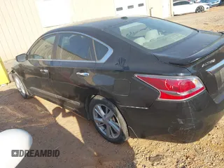 2015 Nissan Altima SV z VIN 1N4AL3APXFC237858, wystawiony jako IAAI lot #42072034 z przebiegiem Nie podano mil oraz . Historia ofert i sprzedaży dostępna na DreamBid. Obrazek 14.
