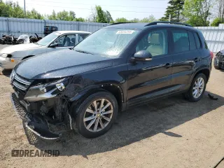 2012 Volkswagen Tiguan SE z VIN WVGBV7AX9CW512707, wystawiony jako Copart lot #60654235 z przebiegiem 178 378 mil mil oraz Szkoda całkowita • Salvage title. Historia ofert i sprzedaży dostępna na DreamBid. Obrazek 1.