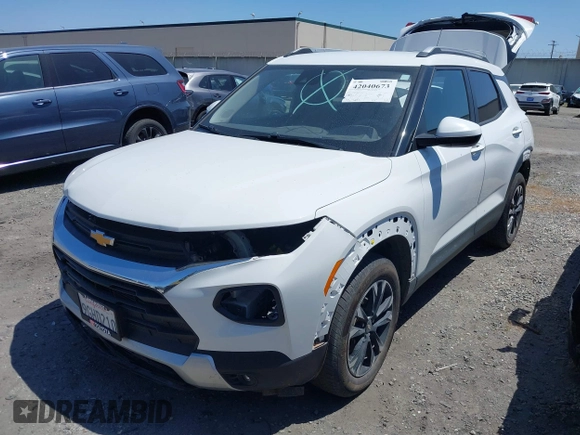 2023 Chevrolet TrailBlazer LT with VIN KL79MRSL5PB190333, listed as a IAAI auction lot 42040673 with 43,209 mi miles and . Bid and sale history available at DreamBid. Image 23.