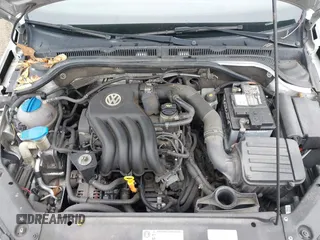 2014 Volkswagen Jetta S z VIN 3VW1K7AJ6EM413671, wystawiony jako IAAI lot #42145258 z przebiegiem 109 211 mil mil oraz . Historia ofert i sprzedaży dostępna na DreamBid. Obrazek 10.