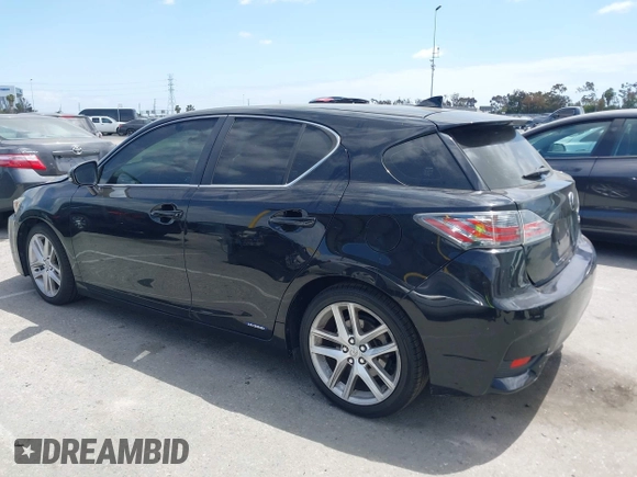 2015 Lexus CT 200h z VIN JTHKD5BH7F2224231, wystawiony jako IAAI lot #42129353 z przebiegiem 148 740 mil mil oraz . Historia ofert i sprzedaży dostępna na DreamBid. Obrazek 3.